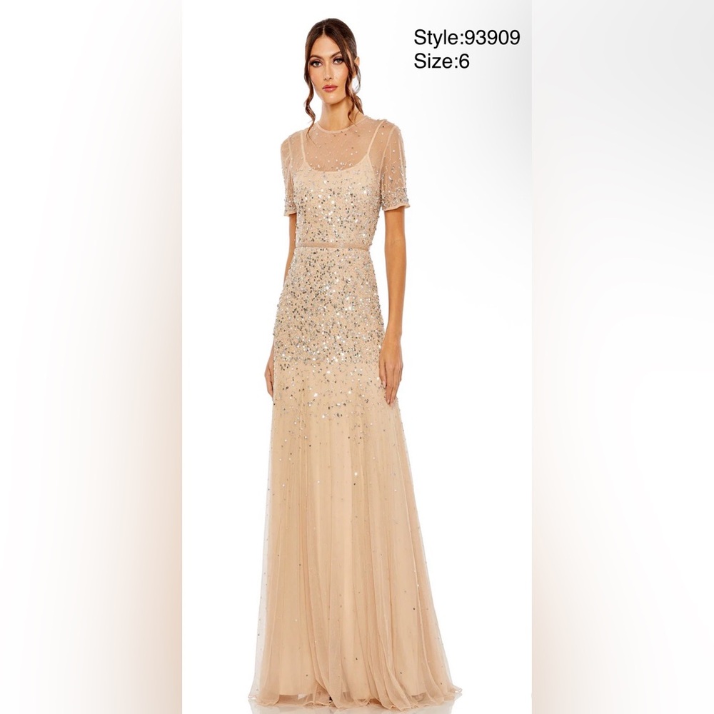 NWT- Mac Duggal Elegant Beaded Sheer Neckline Evening Gown in Nude silver color